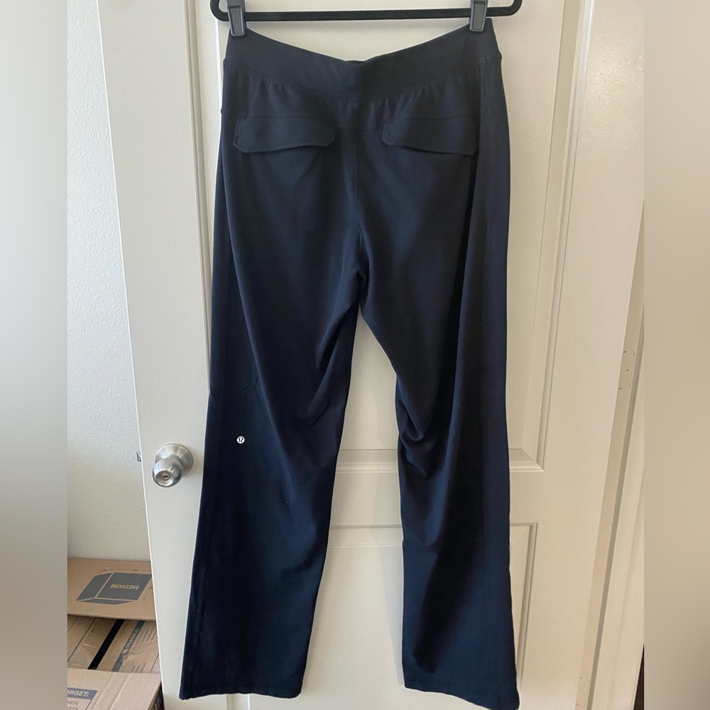 Lululemon Kung-fu Active Pant - Men’s Black Sz Large - Like New condition
